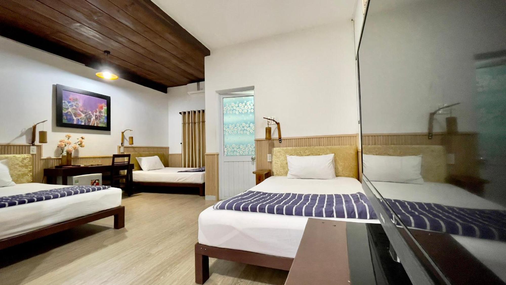 Homestay Minh Tu Hué Extérieur photo