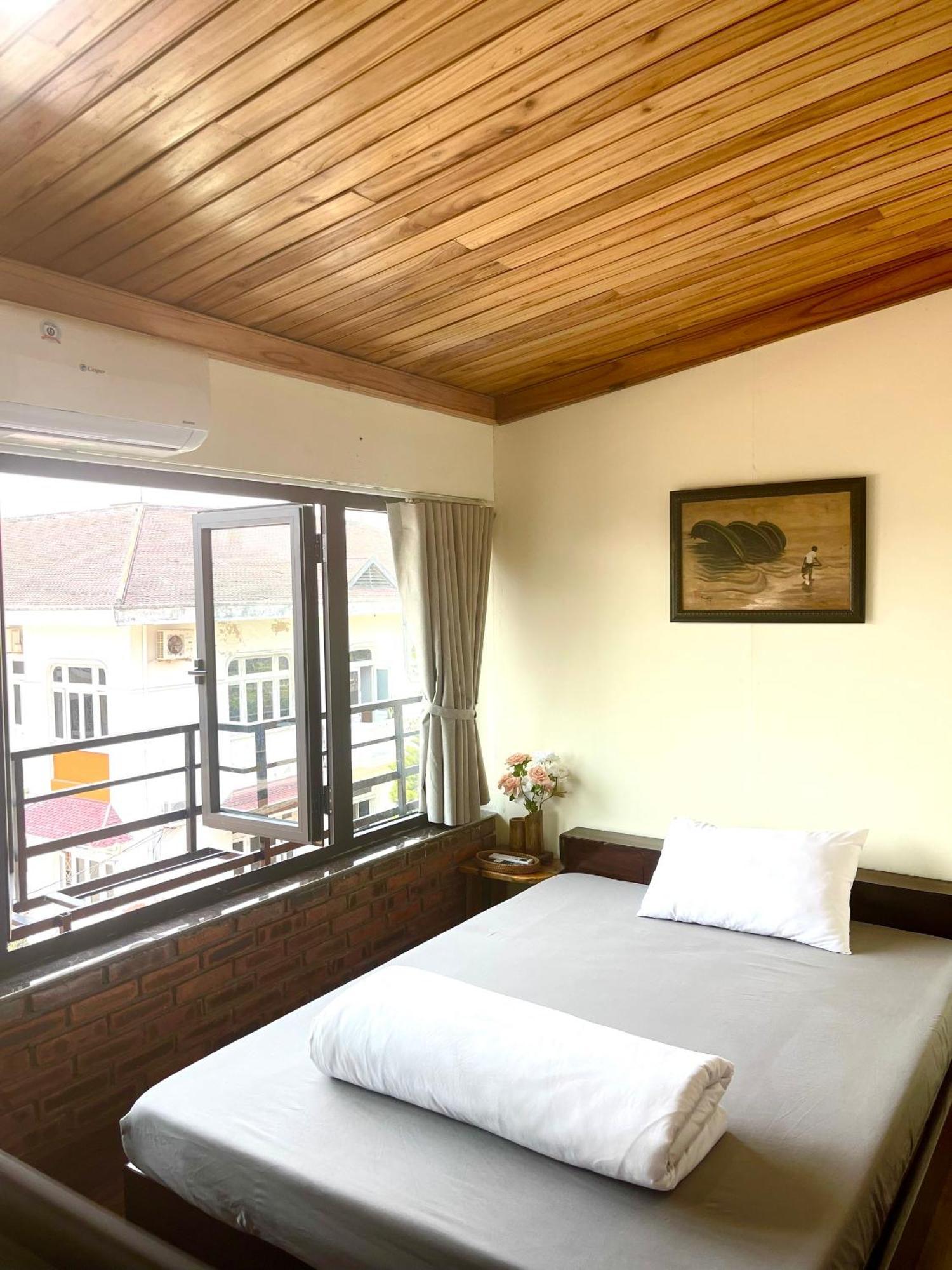 Homestay Minh Tu Hué Extérieur photo